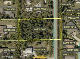 25086 Stillwell PKWY, BONITA SPRINGS, FL 34135