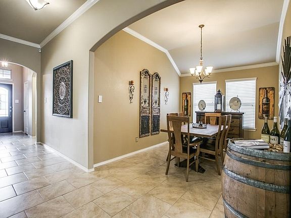 5th image of 354 Coral Vine Ln