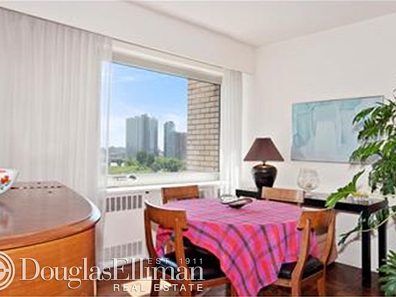 5th image of 45 Sutton Pl S APT 8G