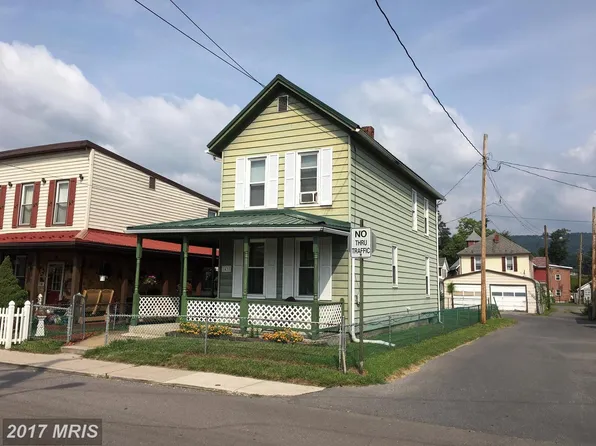 43 Potomac St, Ridgeley, WV 26753