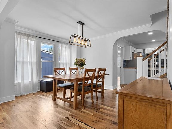 3rd image of 922 5th St