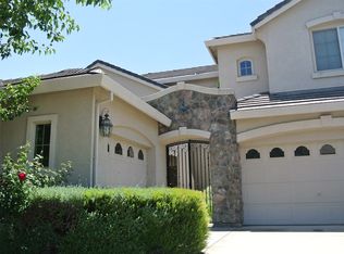 9740 McKenna Dr, Elk Grove, CA 95757