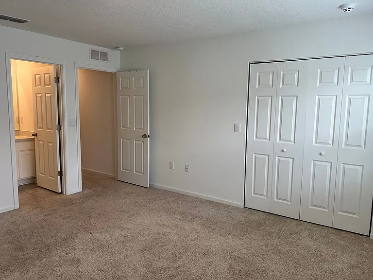 4021 Haymon Ave — Photo 6