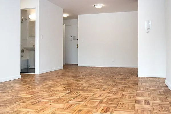 Rented by GoodRock Realty | media 36