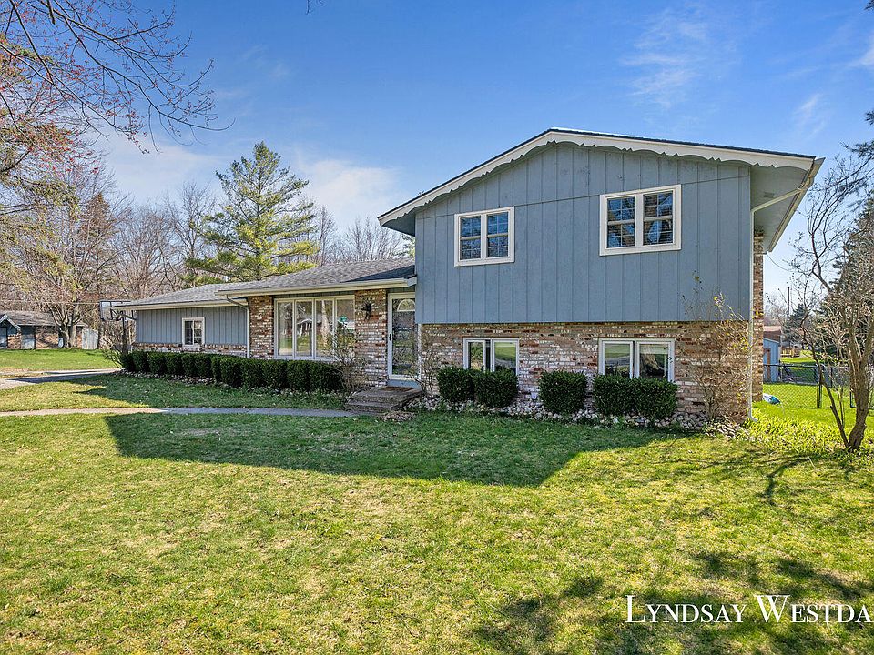 1558 Sierra Ave NW, Grand Rapids, MI 49534 Zillow