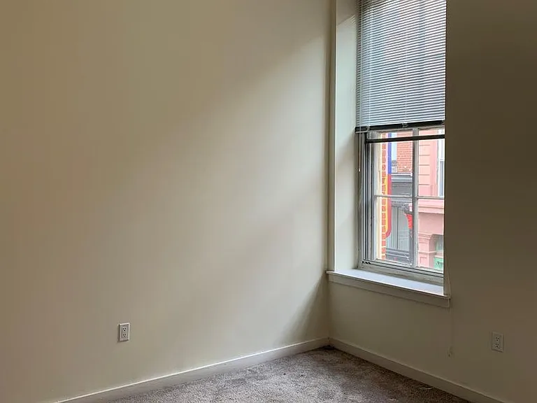 24-30 S Bank St #206 — Photo 11