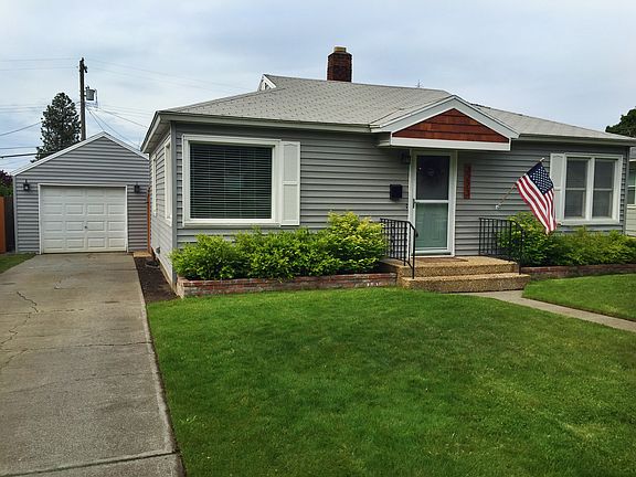 2nd image of 3223 E Congress Ave