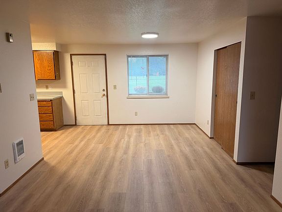 4th image of 5230 138th St NE #1