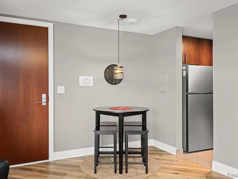 1001 W Jefferson Ave #7G — Photo 21