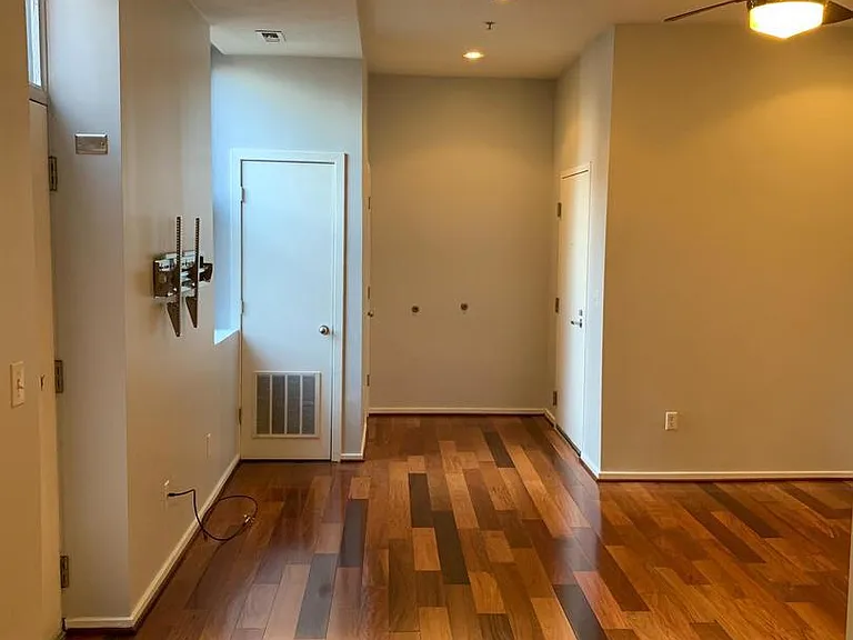 1211 Light St #204 — Photo 12