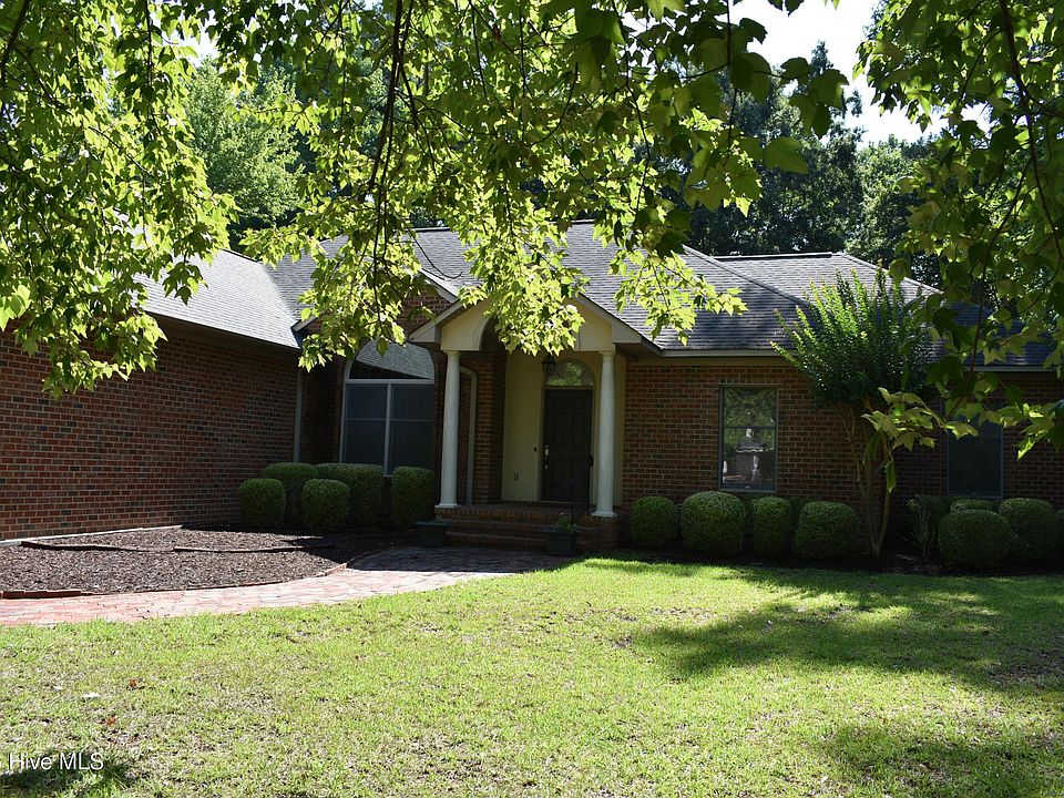 1st image of 3504 Barons Way
