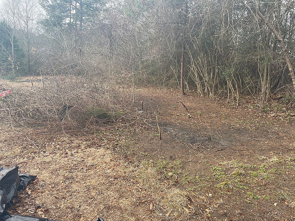 2nd image of 27 Lavon Anderson Rd