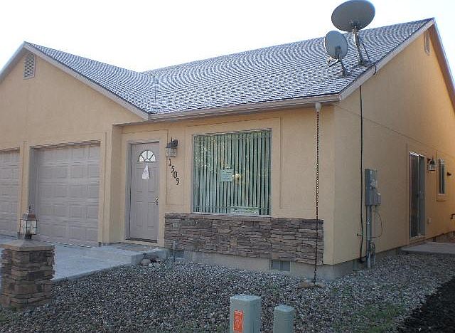 1st image of 1509 Old Maple Dr