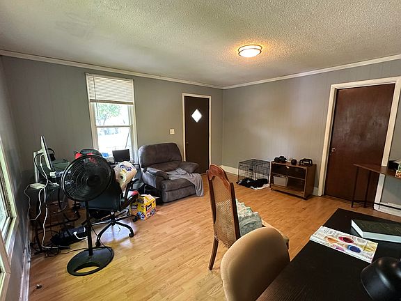 2nd image of 2110 Cooley St
