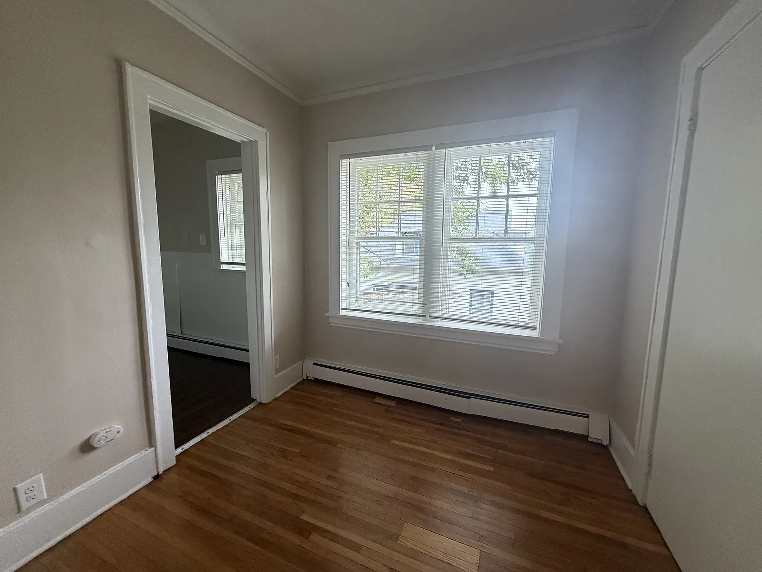455-457 Post Avenue - 4 — Photo 3