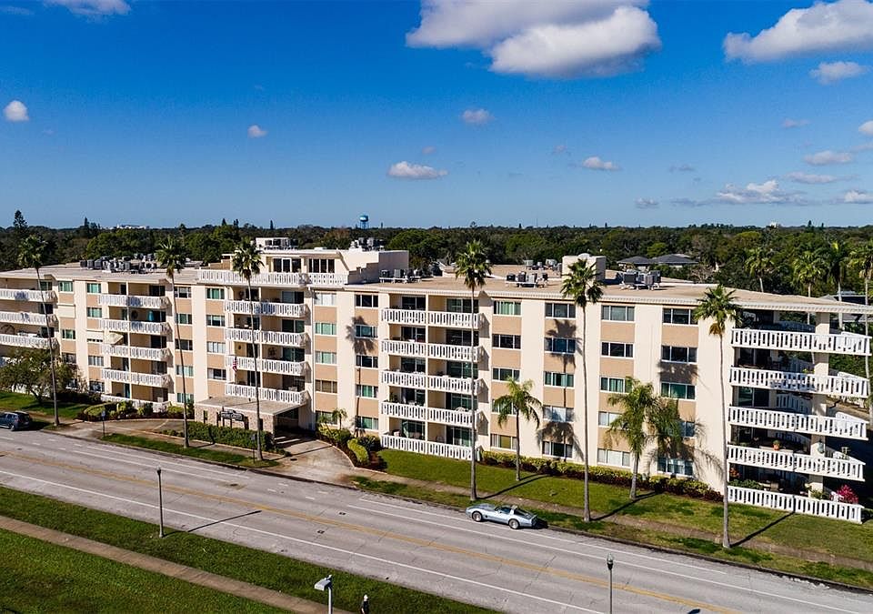 1st image of 1200 N Shore Dr NE Unit 105