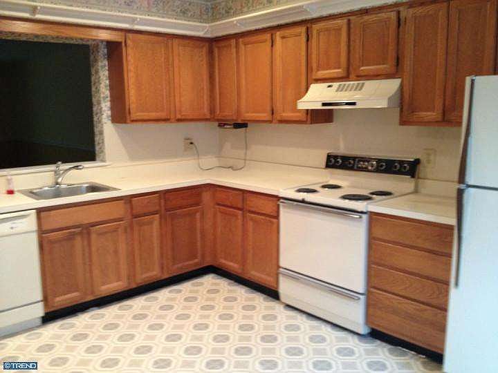 2nd image of 294 Ward Ct