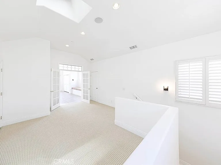 12 San Remo — Photo 33