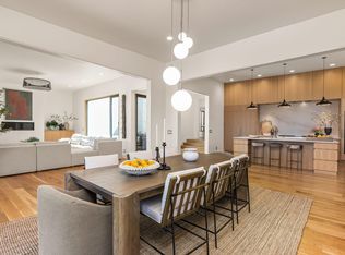 61913 Hosmer Lake Dr, Bend, OR 97702