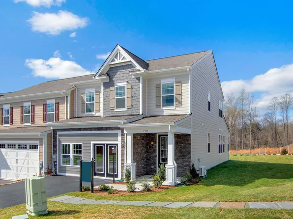 1904 Flora Ct, Charlottesville, VA 22911