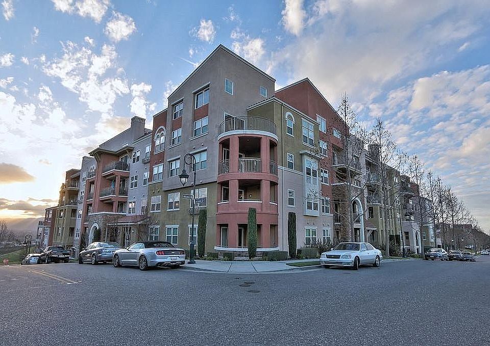 1st image of 2988 Grassina St Unit 423
