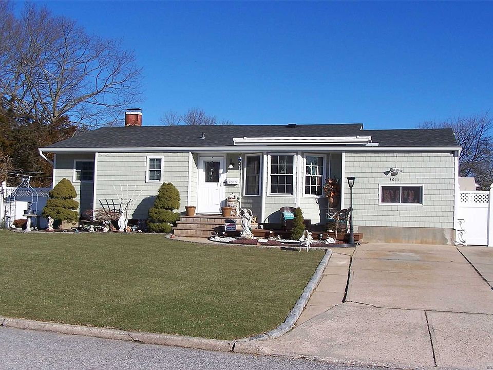 1st image of 3015 Beechnut Ave