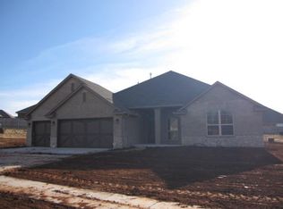 19509 Crest Rdg, Edmond, OK 73012