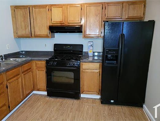3rd image of 723 Joseph E Lowery Blvd