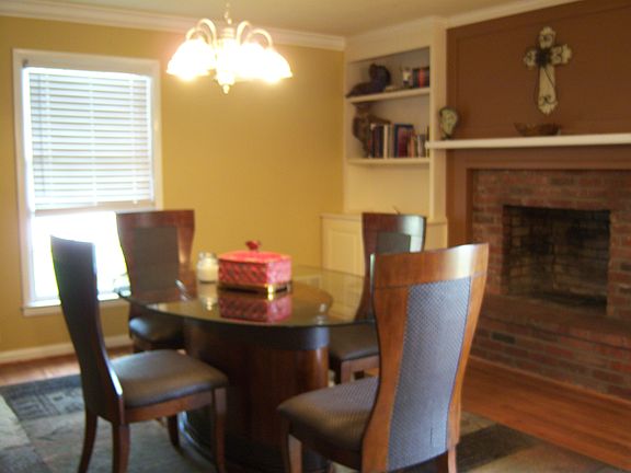 5th image of 762 Parkway Dr