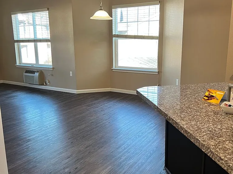 Encore Apartments — Photo 44