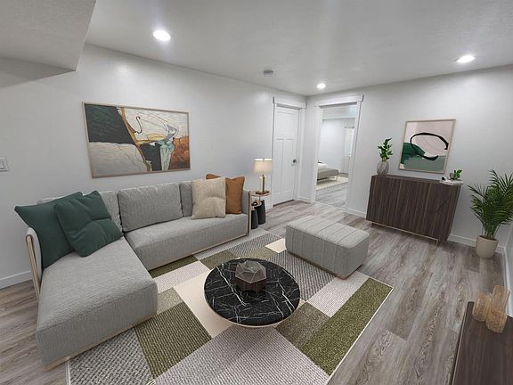 3rd image of 2098 N Chianti St