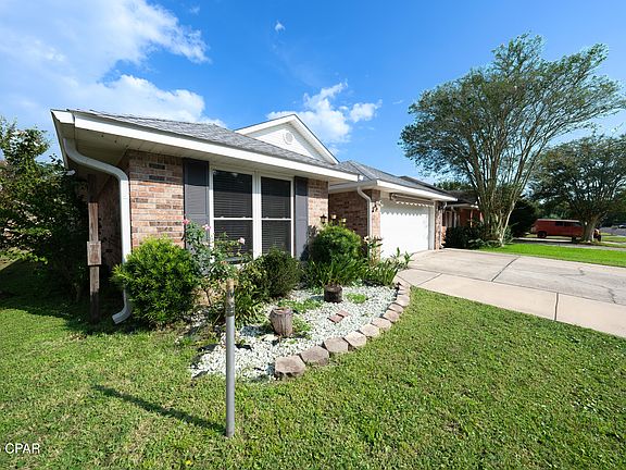 2nd image of 1739 Ivalea Cir