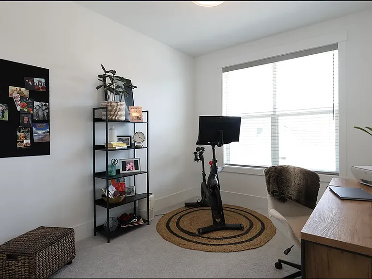 6712 Micherra Cir — Photo 17
