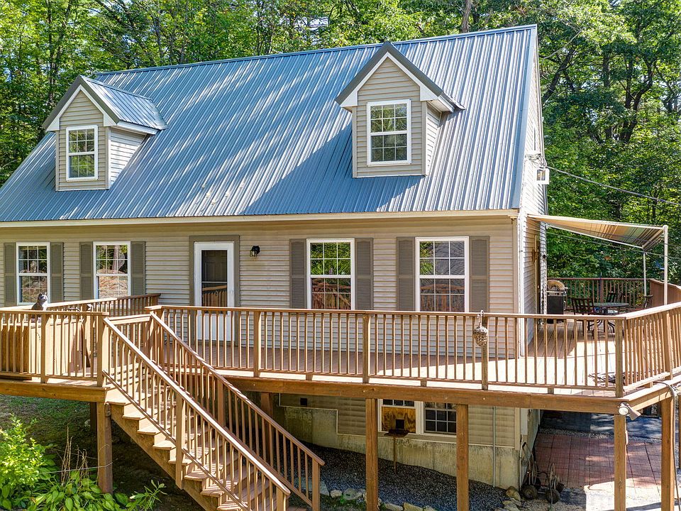 1st image of 61 Country Lake Dr