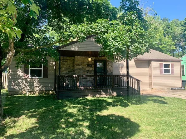 113 Lakeview Dr, Windsor, MO 65360