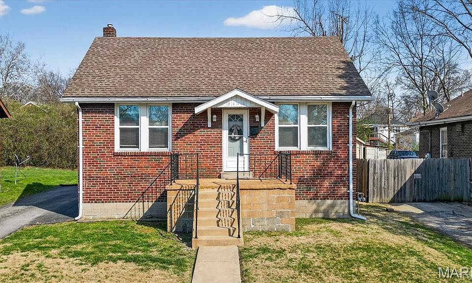 1st image of 2448 Gothland Ave