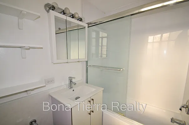 Rented by Bona Tierra | media 18