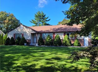 13B Maxson Rd, Groton, CT 06340