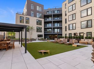 701 N Henry St #405, Alexandria, VA 22314
