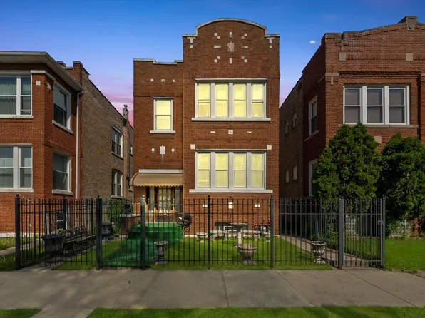 5949 S Albany Ave, Chicago, IL 60629