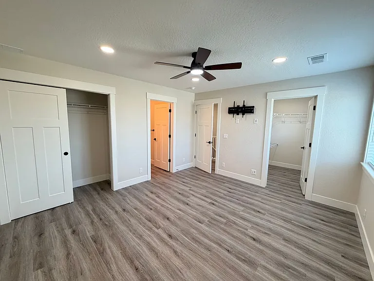 228 E Lobo Loop — Photo 10