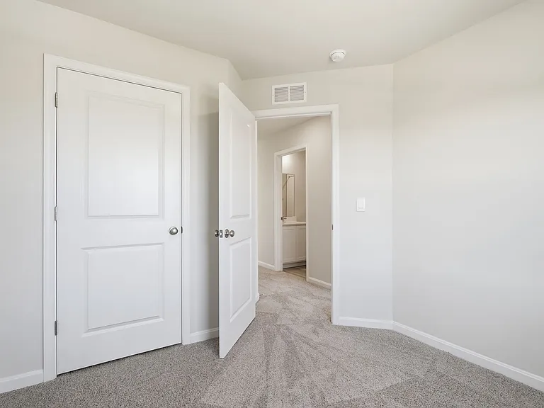 131 Willett Hollow St — Photo 16