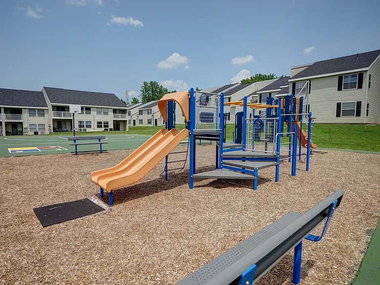 Colonie East Apartments — Photo 25