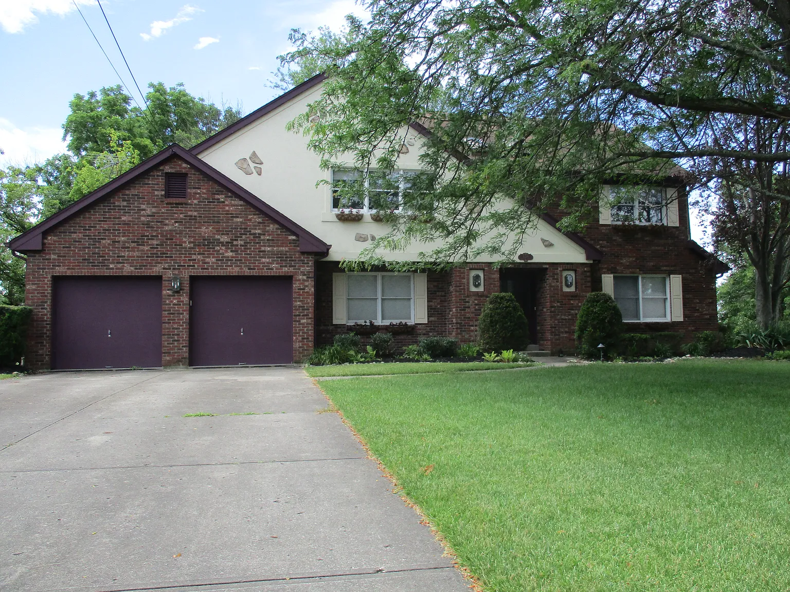7299 Kirkridge Dr photo 1