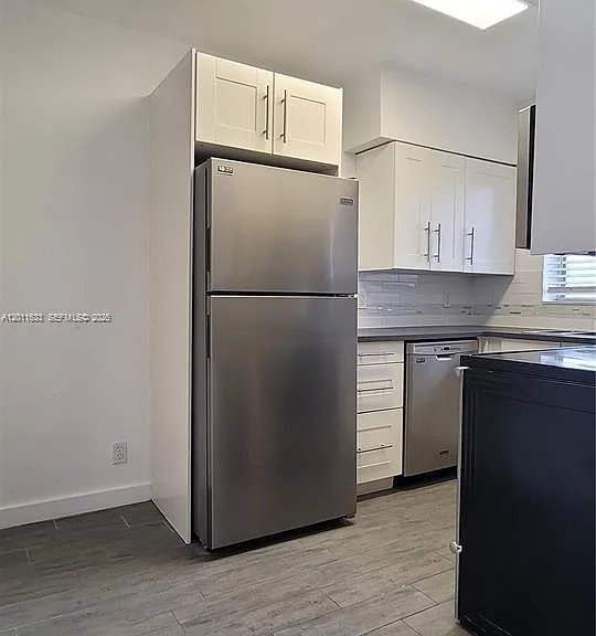 2601 SW 22nd Ave #4 — Photo 6