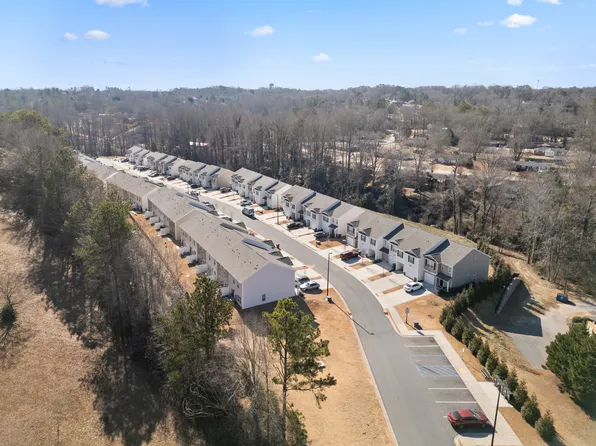 204 Oakmont Valley Trl, Seneca, SC 29678