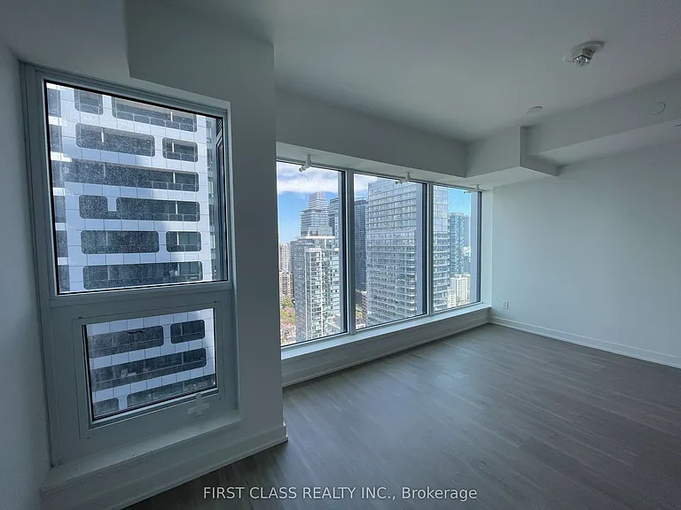 8 Wellesley St W #4107 — Photo 6