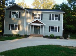 958 Kearns Ave, Winston Salem, NC 27106