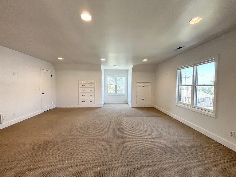 77 E Hillside Ave #1 — Photo 18
