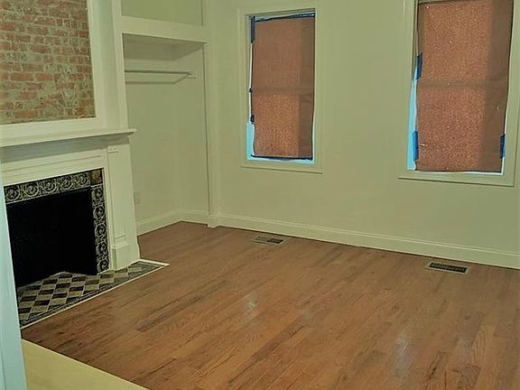 5th image of 552 Warburton Ave
